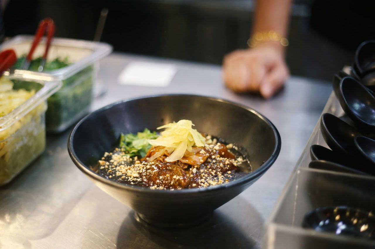 5 Blanco Court’s Superior Beef Noodles