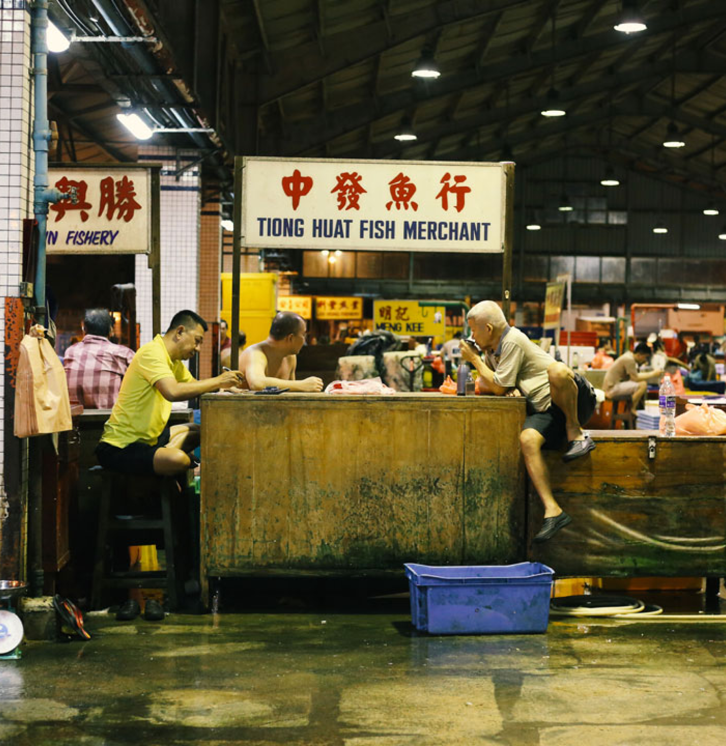 While Singapore Sleeps: 4:15am at Jurong Fishery Port
